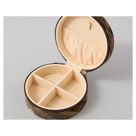 AE American Eagle Teddy Bear Jewelry Box - Picture 3 of 6